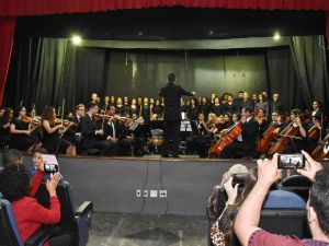 Aniversário do Campus: Coral Cameria e Orquestra Jovem