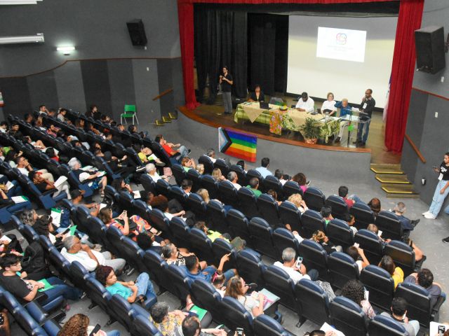 Campus Vitória realiza encontro interseccional em maio