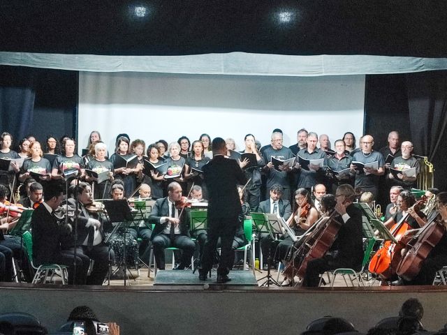Concerto de fim de ano: Orquestra Acadêmica do Ifes, Coro Cameria e Coral ReEncanto (Ifes – Reitoria)