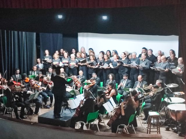 Concerto de fim de ano: Orquestra Acadêmica do Ifes, Coro Cameria e Coral ReEncanto (Ifes – Reitoria)