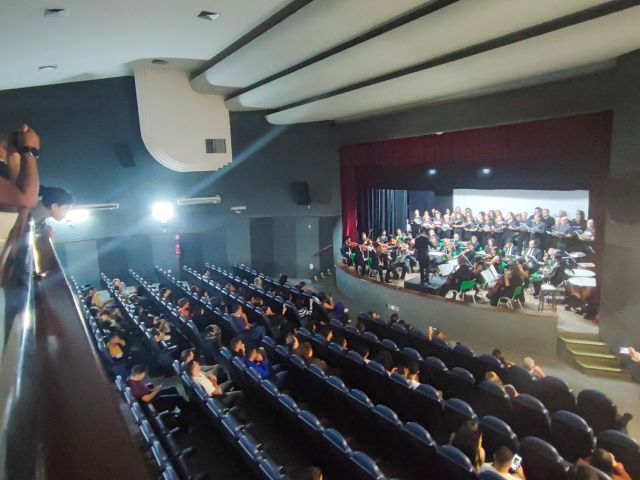 Concerto de fim de ano: Orquestra Acadêmica do Ifes, Coro Cameria e Coral ReEncanto (Ifes – Reitoria)