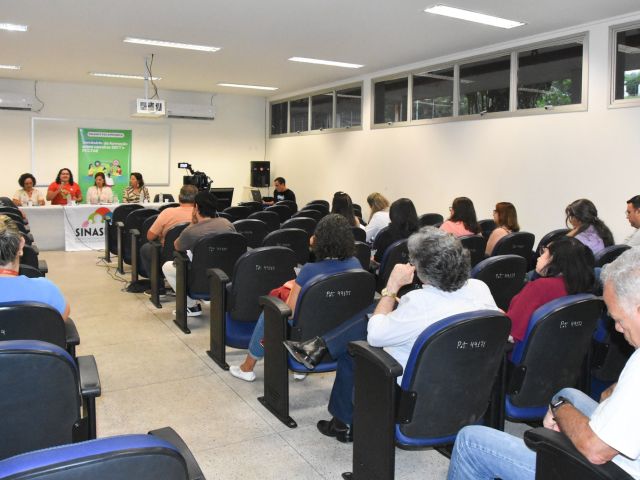 Campus Vitória sedia seminário de formação sobre carreiras