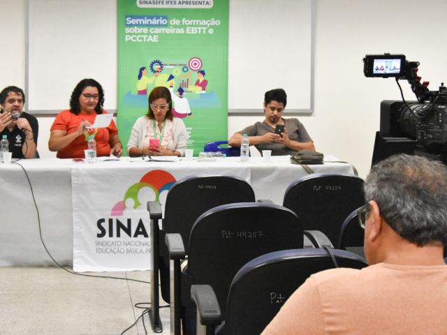 Campus Vitória sedia seminário de formação sobre carreiras