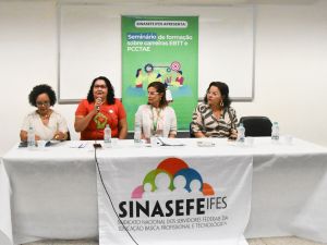 2024 - Campus Vitória sedia seminário de formação sobre carreiras