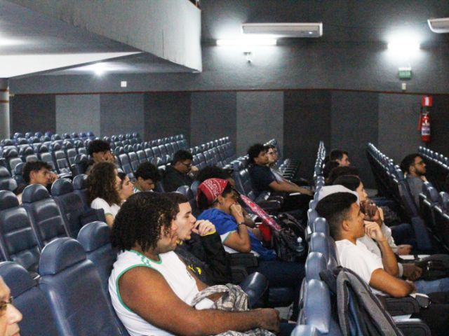 Centro Acadêmico de Engenharia Mecânica promove palestra sobre aplicações de queimadores
