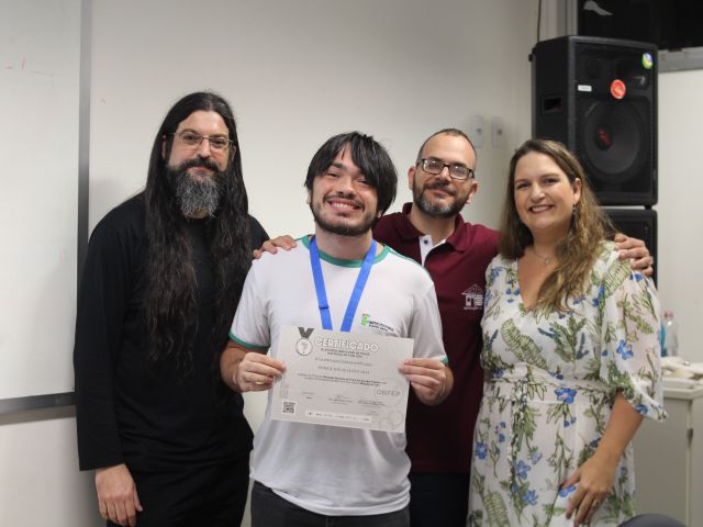 Estudantes do Ifes se destacam na OBF e OBFEP 2024