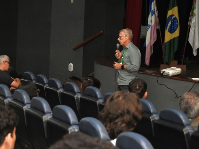 Boas-vindas aos estudantes ingressantes 2025/2