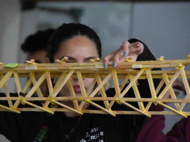 Aniversário de 116 anos do Campus Vitória - Concurso de pontes de palito (26/09)