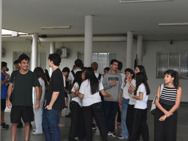 Campus Vitória realiza Semana do Livro, da Biblioteca e do Servidor