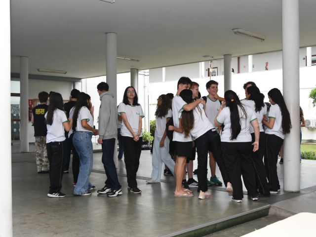 Campus Vitória realiza Semana do Livro, da Biblioteca e do Servidor