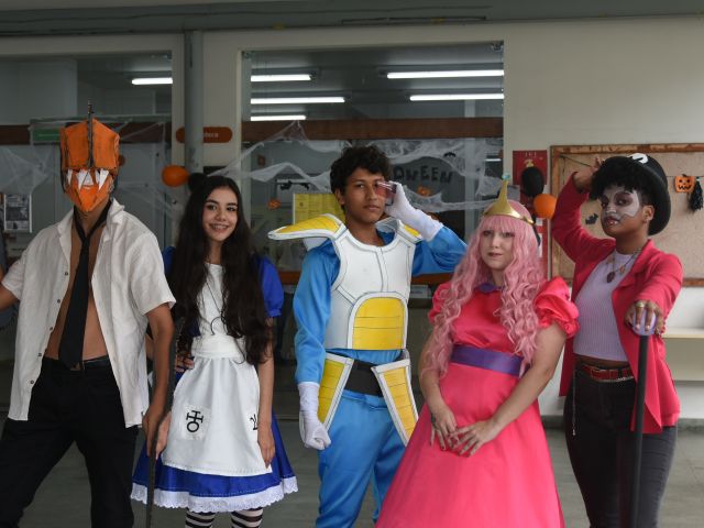 Campus Vitória realiza Semana do Livro, da Biblioteca e do Servidor