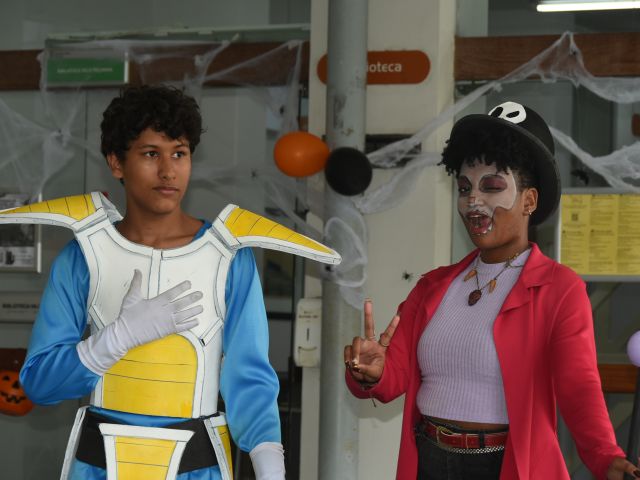 Campus Vitória realiza Semana do Livro, da Biblioteca e do Servidor