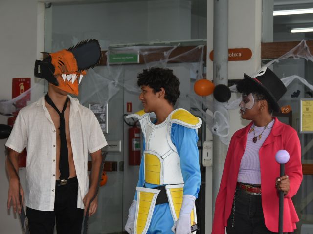 Campus Vitória realiza Semana do Livro, da Biblioteca e do Servidor