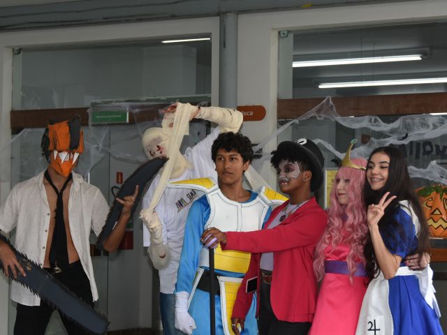 Campus Vitória realiza Semana do Livro, da Biblioteca e do Servidor