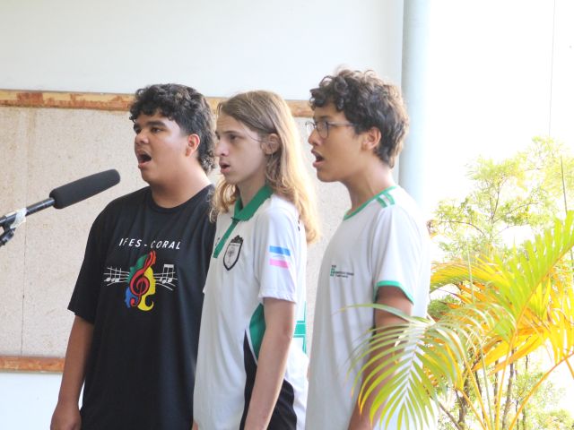 Campus Vitória realiza Semana do Livro, da Biblioteca e do Servidor