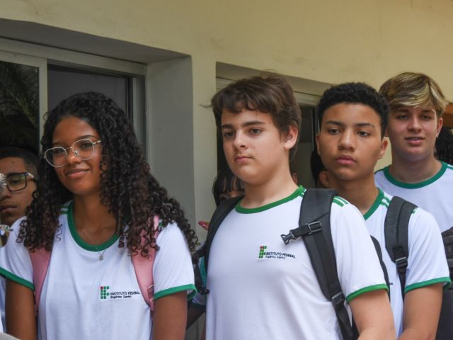 Estudantes novos são recebidos com programação especial em 6 de fevereiro