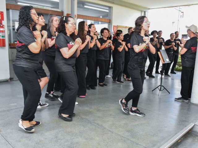 Estudantes novos são recebidos com programação especial em 6 de fevereiro