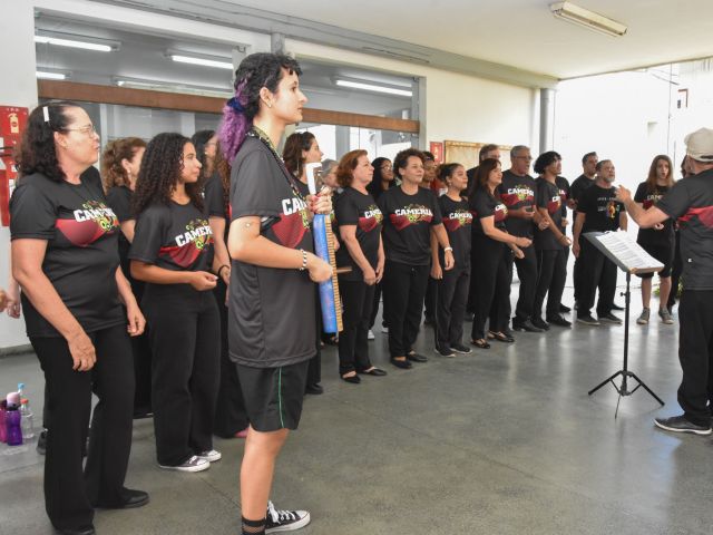 Estudantes novos são recebidos com programação especial em 6 de fevereiro