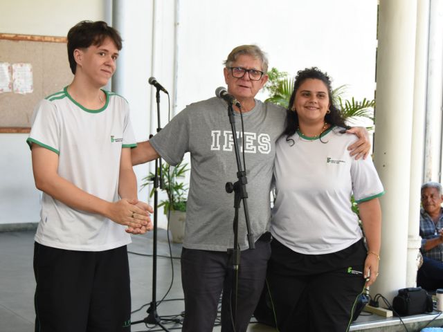 Direção-Geral e Reitoria entregam Bloco da Metalurgia e anunciam construção do refeitório do campus